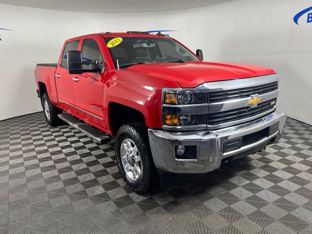Used 2015 Chevrolet Silverado 2500 LTZ AWD/4WD image 8