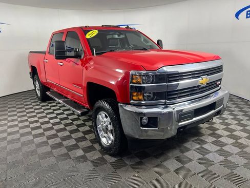 Used 2015 Chevrolet Silverado 2500 LTZ AWD/4WD image 8