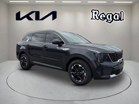 New 2026 Kia Sorento S image 1