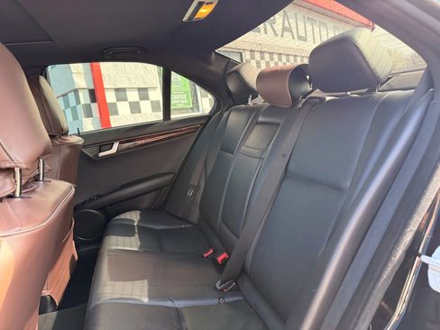 Used 2012 Mercedes-Benz C 250 Sedan image 16