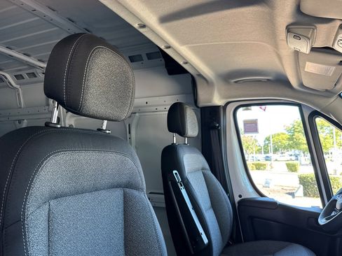 New 2026 RAM ProMaster 2500 image 16