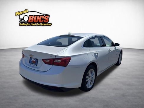 Used 2017 Chevrolet Malibu LT FWD image 5
