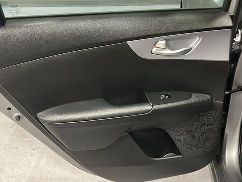 Used 2023 Kia Forte LXS FWD image 25