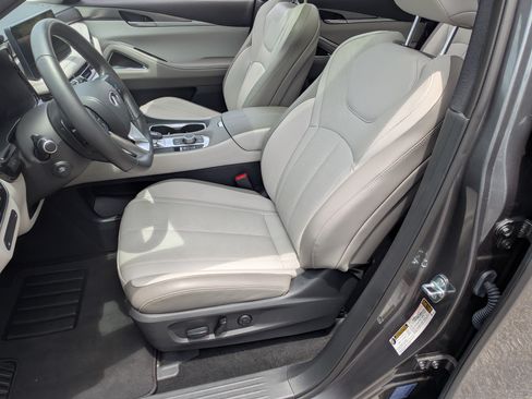 Used 2026 INFINITI QX60 Luxe w/ Cargo Package FWD image 17
