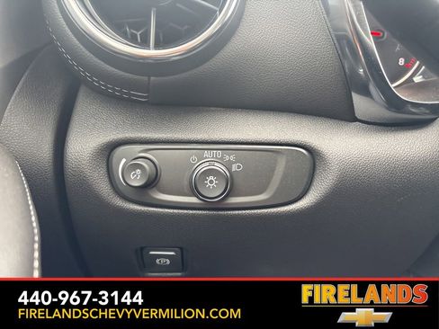 New 2025 Chevrolet Blazer LT w/ Midnight/Sport Edition image 17