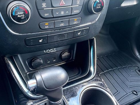 Used 2015 Kia Sorento EX image 15