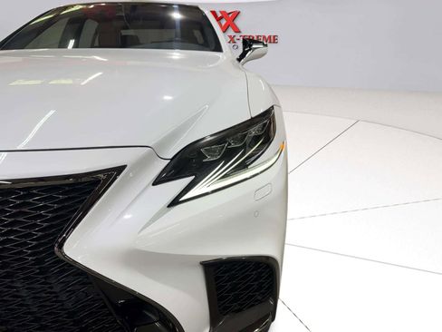 Used 2018 Lexus LS 500 F Sport w/ Accessory Package (Z2) RWD image 11