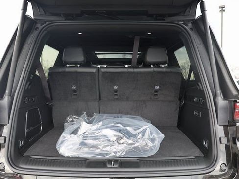 New 2025 Jeep Wagoneer Series II w/ Convenience Group I image 22