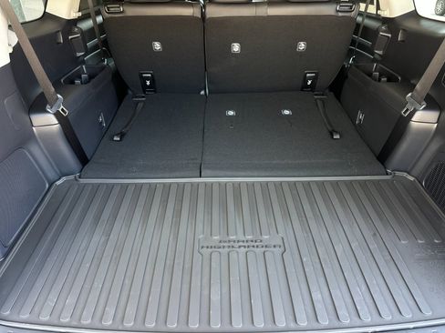 New 2026 Toyota Grand Highlander AWD image 15