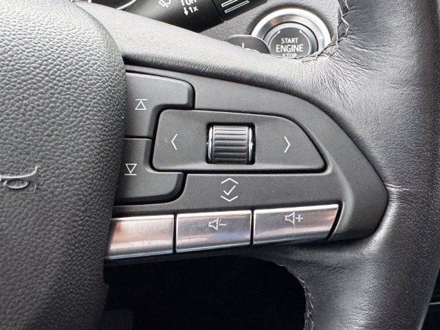 Certified 2022 Cadillac XT4 Premium Luxury w/ Cold Weather Package FWD image 22
