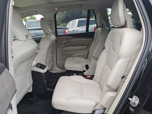 Used 2024 Volvo XC90 T8 Plus AWD/4WD image 6