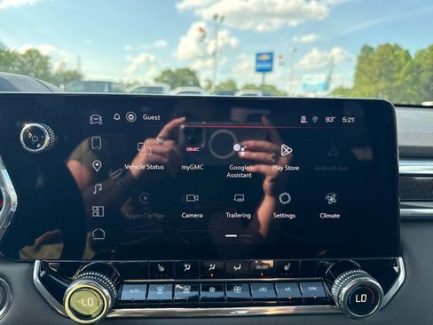 New 2026 GMC Canyon Elevation w/ Convenience Package RWD image 20