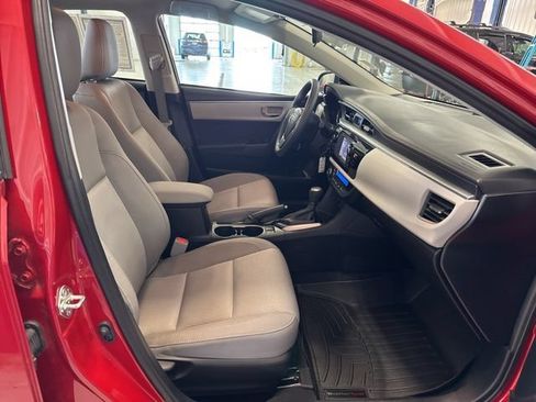 Used 2014 Toyota Corolla LE FWD image 14