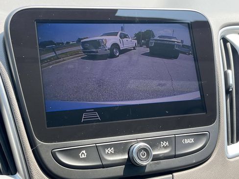 Used 2020 Chevrolet Malibu LS w/ Driver Confidence Package II FWD image 23