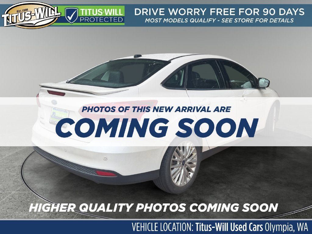 Used 2018 Ford Focus Titanium FWD image 5