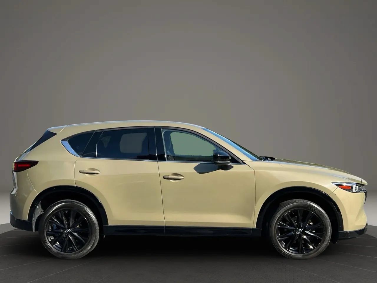 Used 2024 MAZDA CX-5 Carbon Edition AWD/4WD image 6