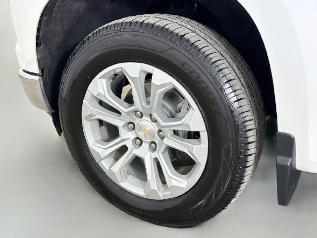Used 2022 Chevrolet Silverado 1500 LTZ AWD/4WD image 34