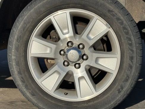 Used 2011 Ford F150 Lariat image 13