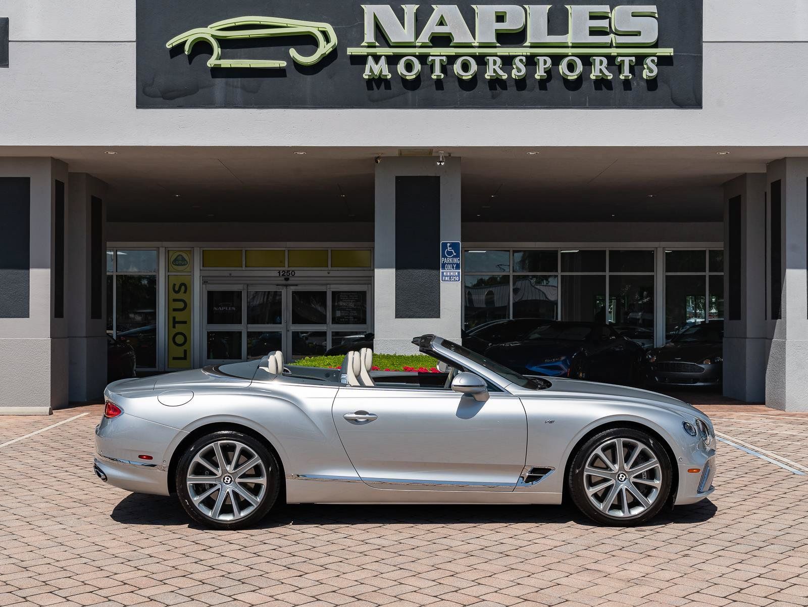 Used 2022 Bentley Continental GT AWD/4WD image 45