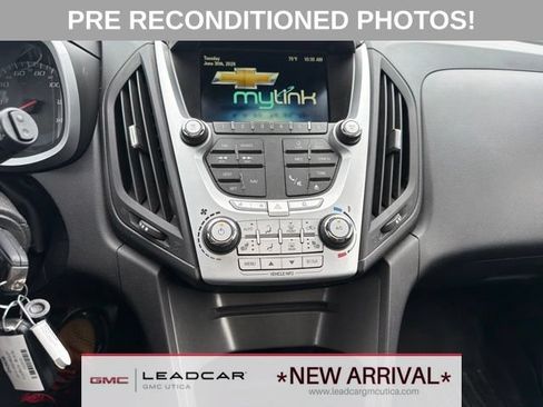 Used 2014 Chevrolet Equinox LTZ AWD/4WD image 25