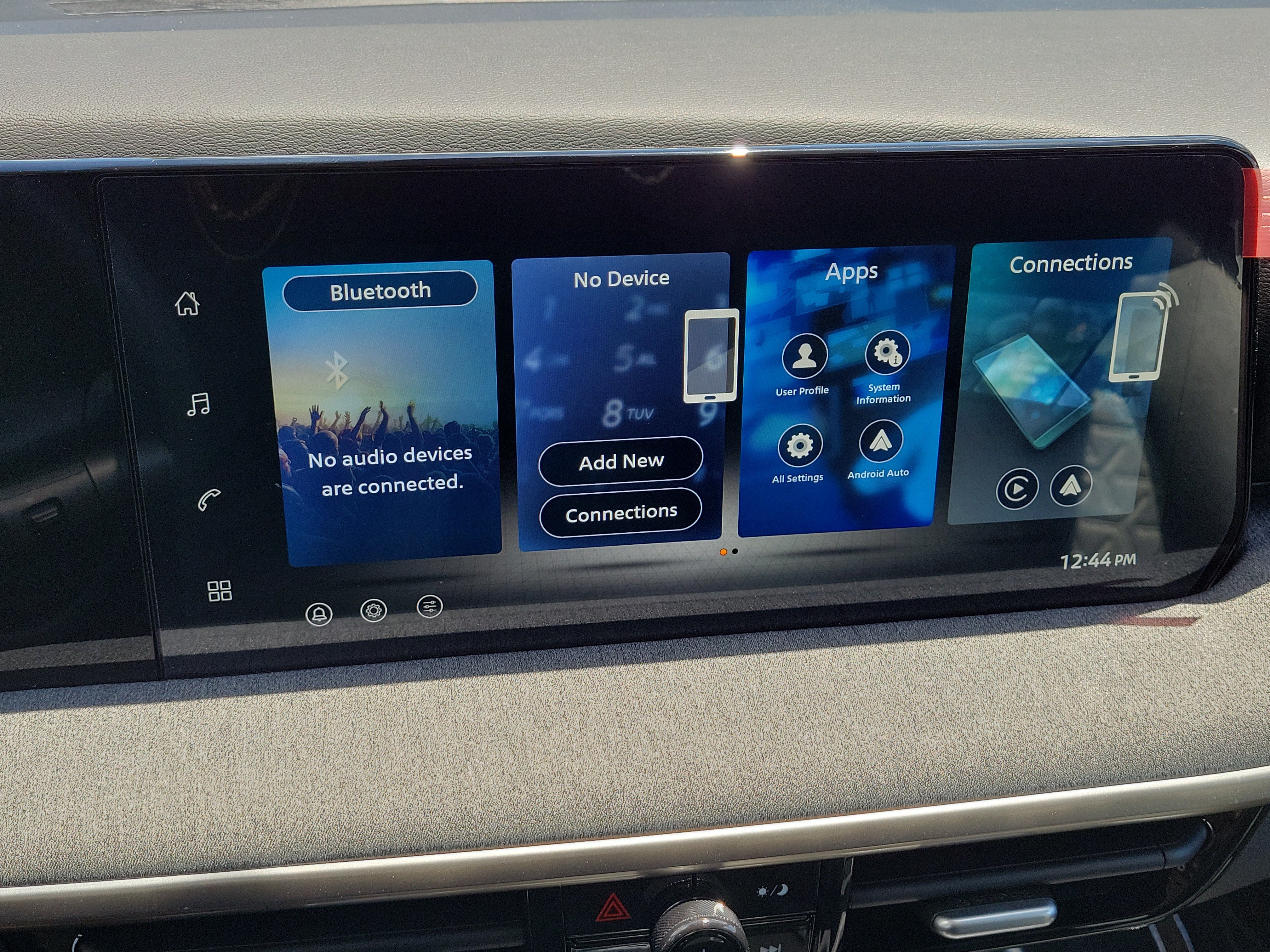 Certified 2026 Nissan Kicks SV FWD image 26