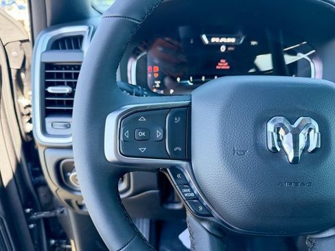 New 2026 RAM 1500 Big Horn AWD/4WD image 18