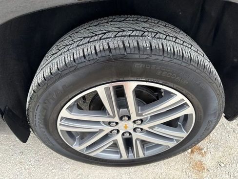 Used 2023 Chevrolet Traverse High Country w/ LPO, Floor Liner Package AWD/4WD image 13