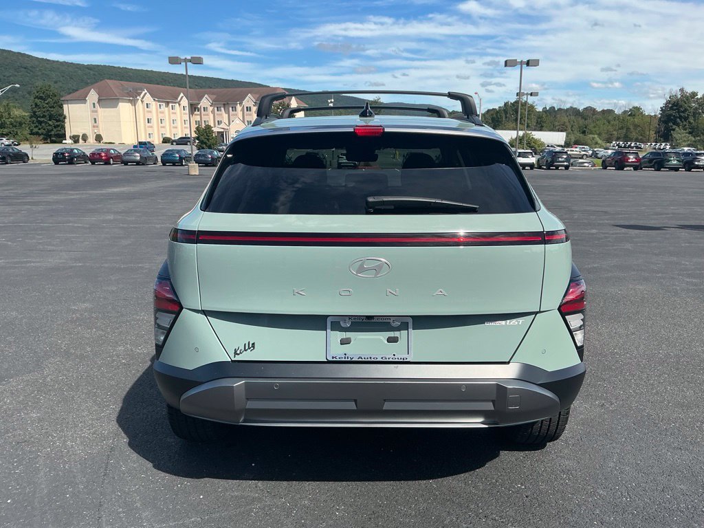 Certified 2024 Hyundai Kona Limited AWD/4WD image 8