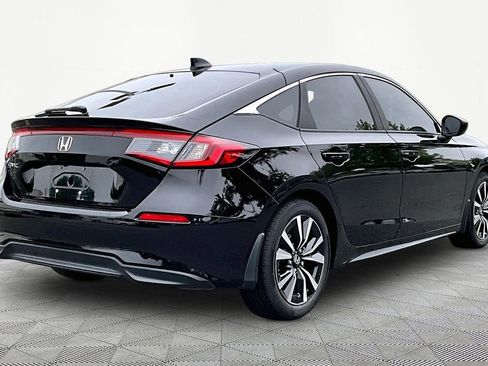 Certified 2024 Honda Civic EX-L image 5