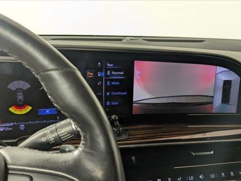 Used 2022 Cadillac Escalade ESV Luxury image 41