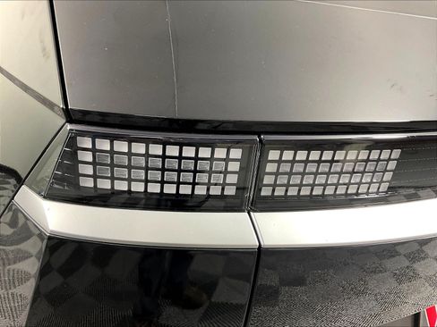 Certified 2023 Hyundai Ioniq 5 SEL AWD/4WD image 23