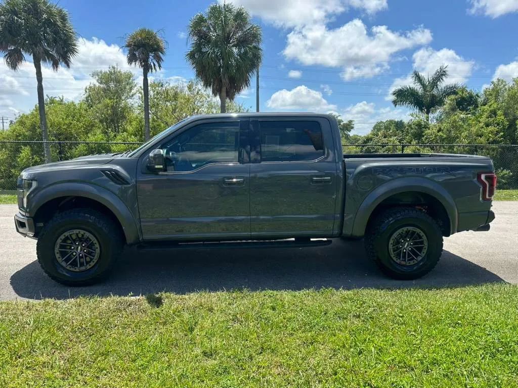 Used 2020 Ford F150 Raptor w/ Equipment Group 802A Luxury AWD/4WD image 8