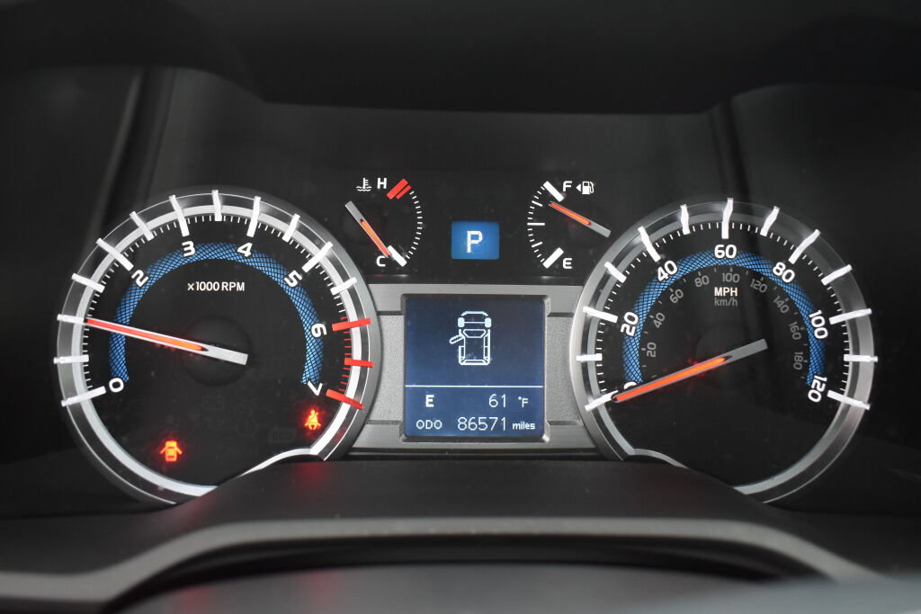 Certified 2016 Toyota 4Runner SR5 Premium AWD/4WD image 10