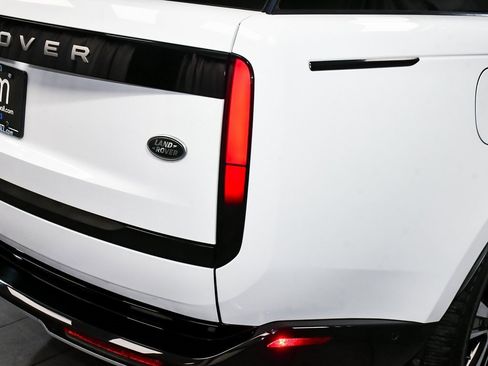 Used 2023 Land Rover Range Rover SE image 88