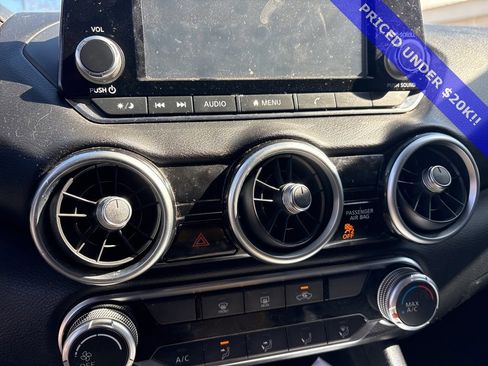 Used 2020 Nissan Sentra S image 9