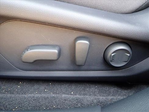 New 2026 Subaru Crosstrek 2.0i Premium image 12