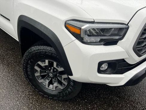 Certified 2023 Toyota Tacoma TRD Off-Road w/ Technology Package image 2