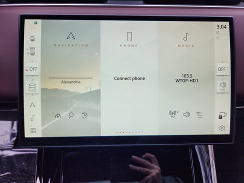 Used 2025 Land Rover Range Rover Sport Dynamic SE image 17