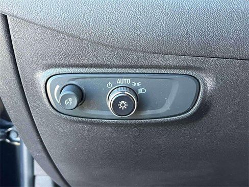 Certified 2024 Chevrolet Equinox LS image 18