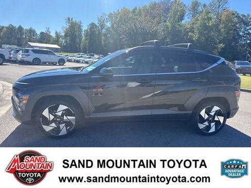 Used 2024 Hyundai Kona Limited image 6