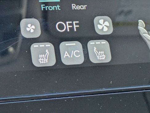 Used 2026 Genesis GV70 2.5T image 24