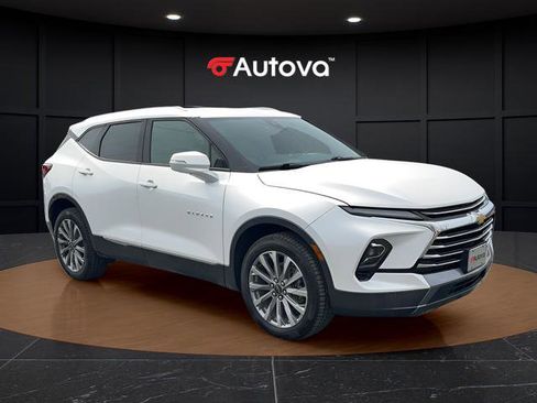 Used 2023 Chevrolet Blazer Premier w/ Driver Confidence II Package AWD/4WD image 7