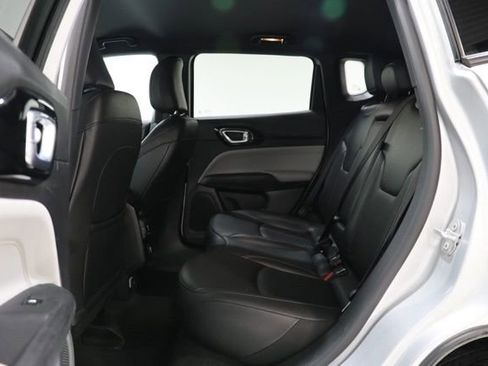 Used 2025 Jeep Compass Limited AWD/4WD image 32