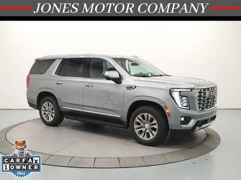 Used 2025 GMC Yukon Denali AWD/4WD image 1