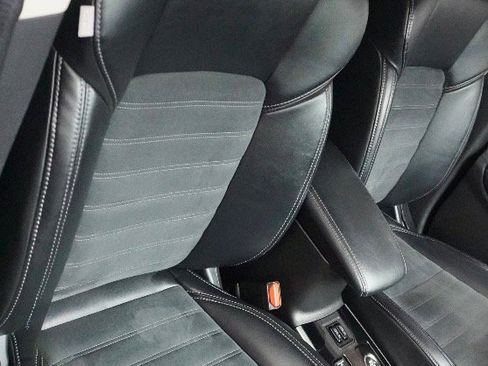 Used 2019 Mitsubishi Outlander SE image 9