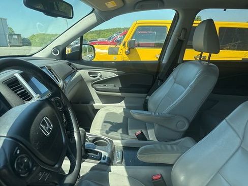 Used 2018 Honda Pilot EX-L image 8