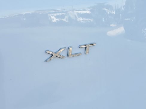 Certified 2023 Ford Transit 350 XLT RWD image 30