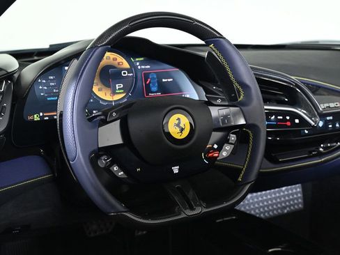 Used 2022 Ferrari SF90 Spider image 13