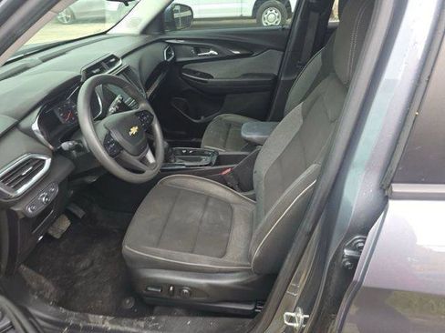 Used 2022 Chevrolet TrailBlazer LT w/ Confidence II Package image 6