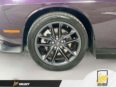 Used 2021 Dodge Challenger GT w/ Plus Package image 31
